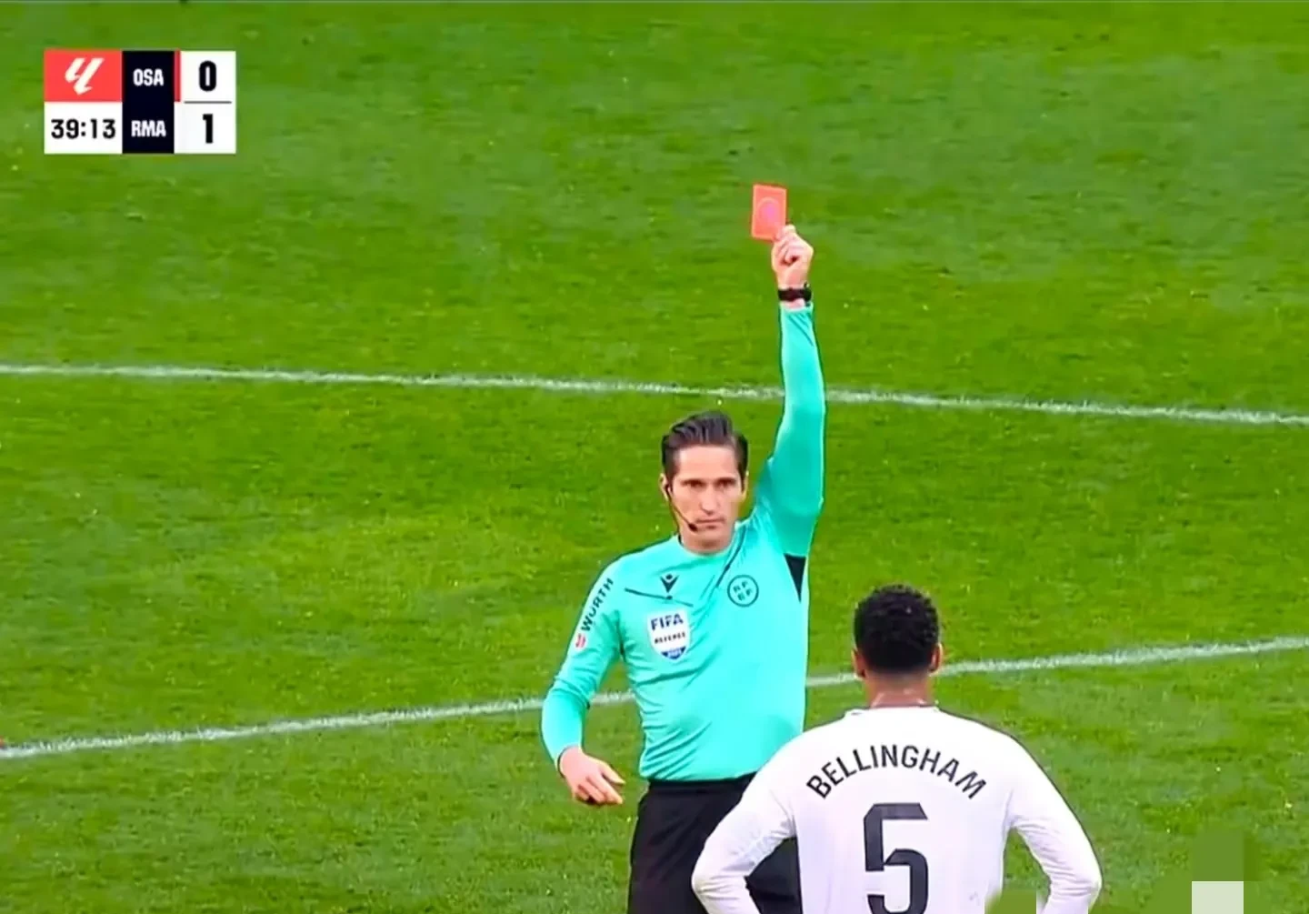 巴萨遭遇争议判罚，裁判组回应：执法公正，基本相关用户设备最新的人.