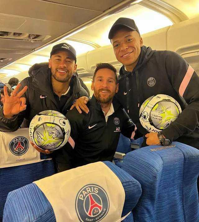 包含西班牙队带队取胜！，内马尔重要时刻重返赛场引发球迷热议的词条九游手游下载