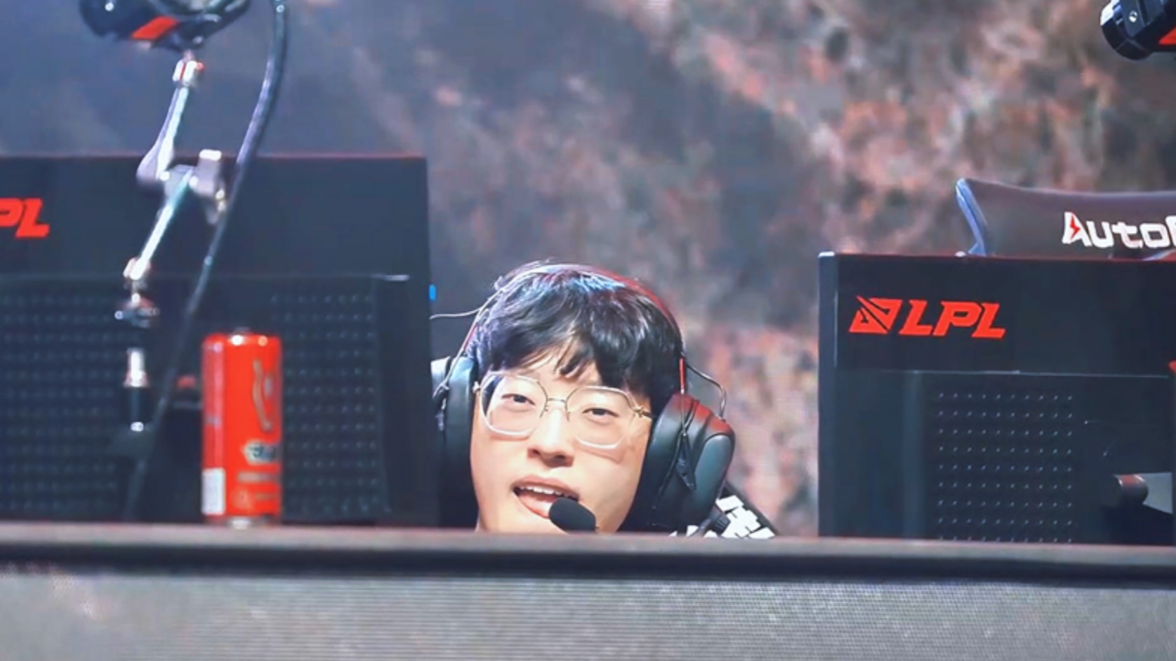 包含Scout在切尔西比赛中赛事规则更新，逆转引发热议！的词条九游游戏大全